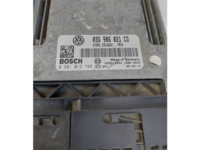 Řídící jednotka 03G906021CG, 1039S12044 Volkswagen Caddy 2005