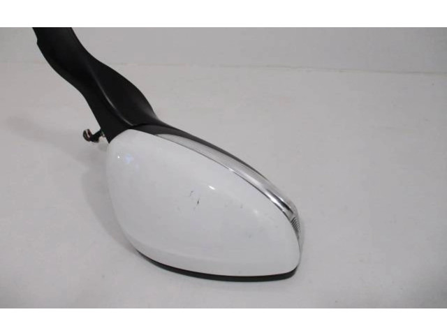 Зеркало электрическое Peugeot 2008 I 2013 - 2019 года