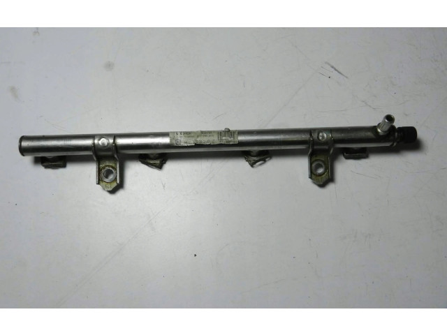 Топливная рампа A1660700395   Mercedes-Benz A W168  