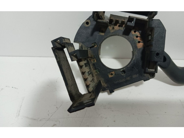 Включатель скорости стеклоочистителей 6K6953503   Seat Ibiza II (6k)