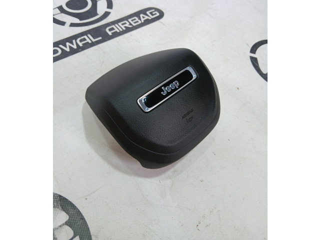 Подушка безопасности водителя 2545778AC, BW2J09500161 Jeep Compass