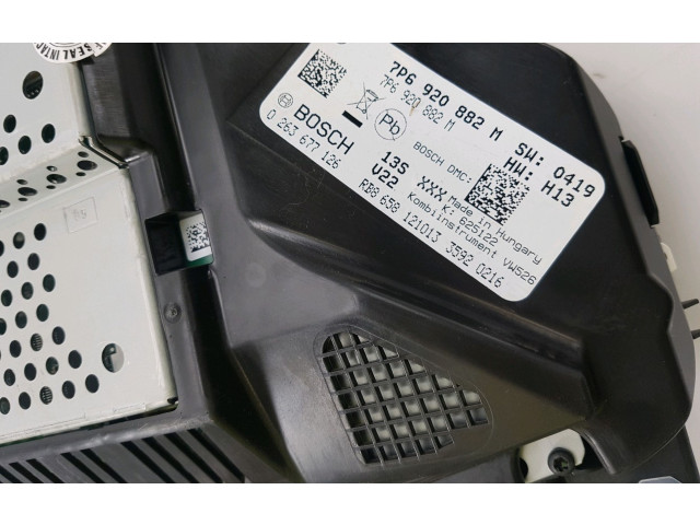 Přístrojová deska Volkswagen Touareg II 2013 7P6920882M, C1-8468V