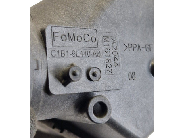 Интеркулер  C1B19L440AB   Ford B-MAX 