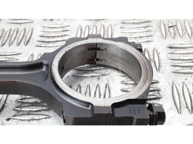 Píst    Saab 9-7X  pro benzínový motor 4.2  