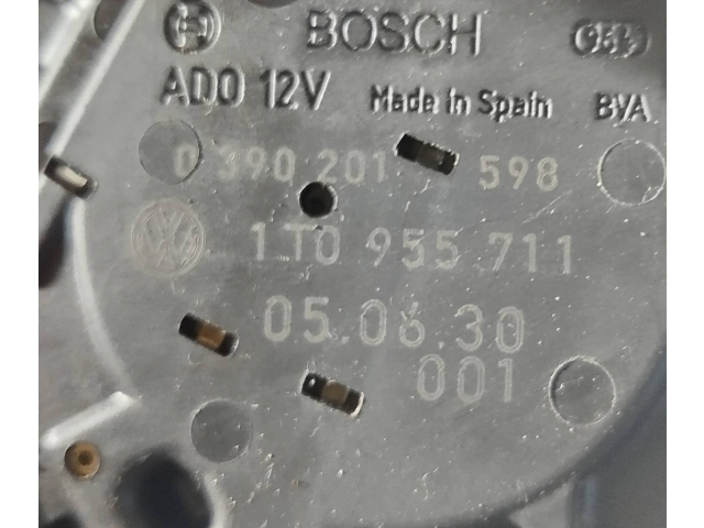 Моторчик заднего дворника 1T0955711, 050630 Volkswagen Touran I