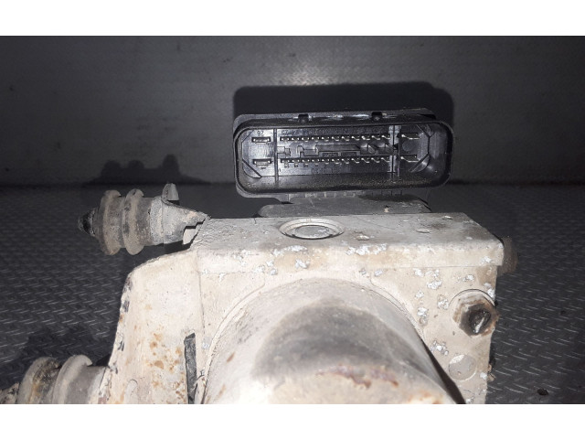 Блок АБС 2K0907379B Volkswagen Caddy 2004 - 2010 года