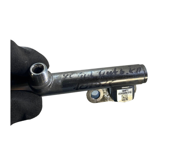 Vstřikovací lišta 03R885K31B, AB071 Subaru Outback (BT)