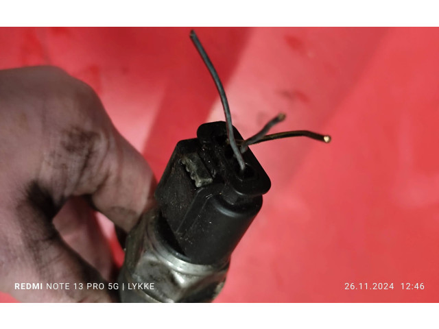 Vstřikovací lišta A6510700595, R9144Z230A Mercedes-Benz C W204