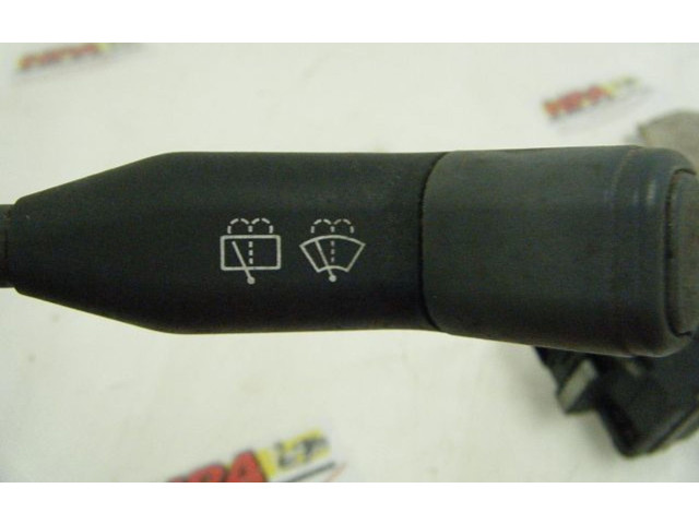 Ручка стеклоочистителей Renault Clio I