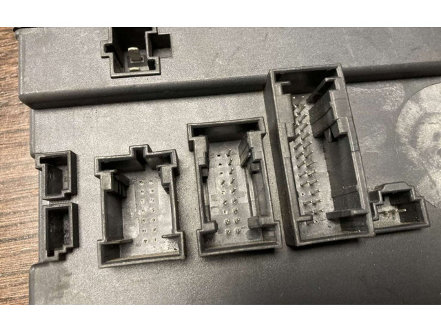 Модуль кузова 6399005300, 6399005300    Mercedes-Benz Vito Viano W639  OM 646.982 