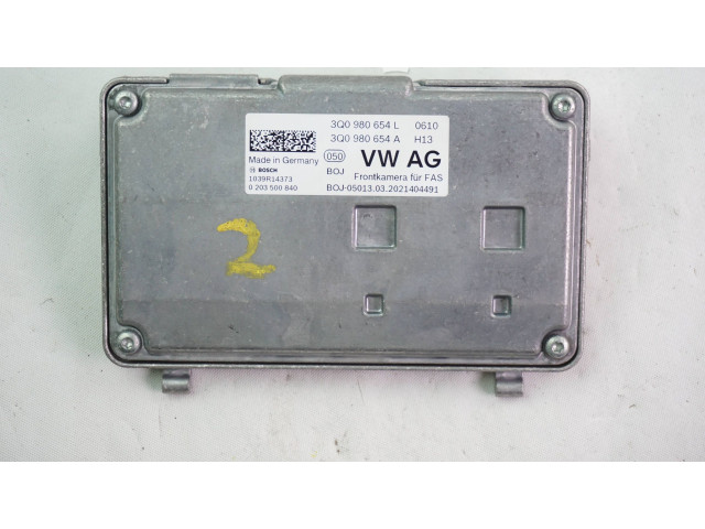 Блок предохранителей 3Q0980654L, 3Q0980654A Volkswagen Golf VII