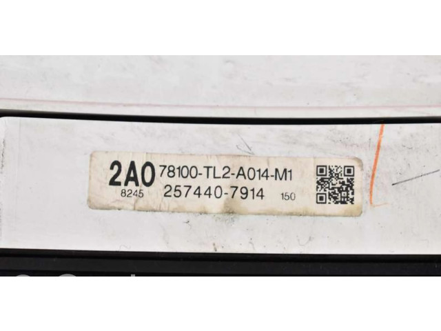 Přístrojová deska Acura TSX II 2009 78100-TL2-A014-M