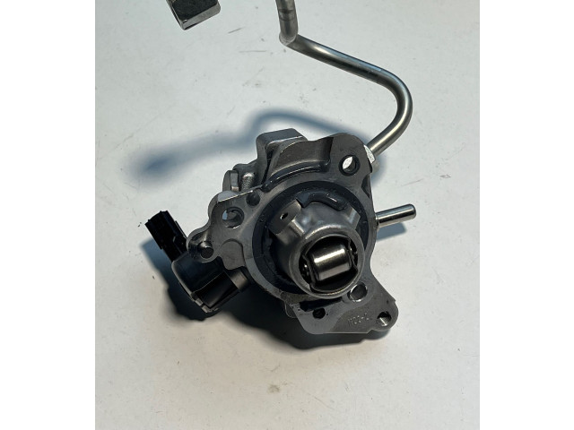 Vstřikovací lišta 2961001050, 296100-1050   Subaru Outback (BT)    FB25 