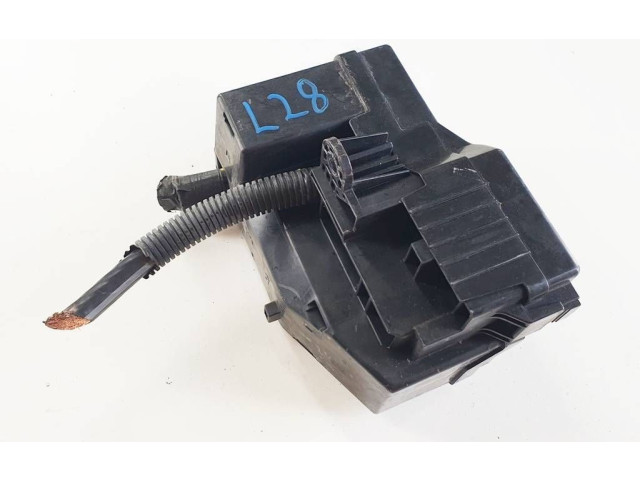 Блок предохранителей Infiniti M Y51