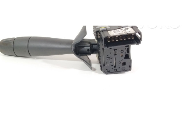 Ручка стеклоочистителей 6001551358, 8200792587 Dacia Duster