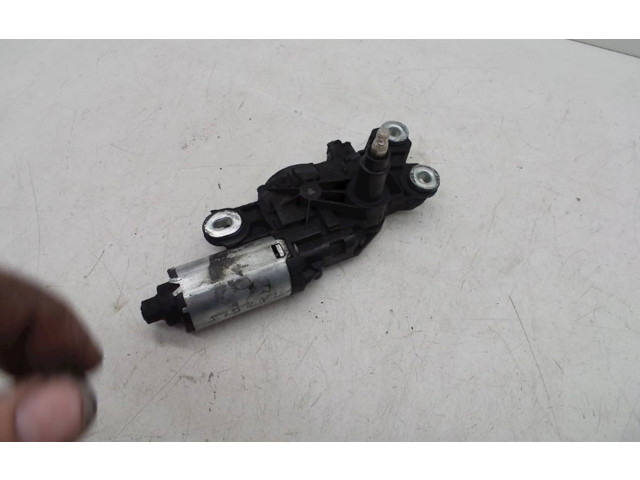 Моторчик заднего дворника 30663891, 30663891    Volvo V70