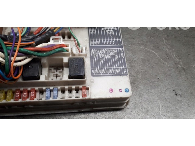 Pojistková skříňka 284b7ax62a Nissan Note (E11) 2010