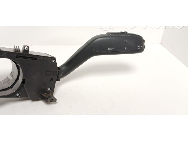 Ручка стеклоочистителей 7H0953503DC   Seat Ibiza IV (6J,6P)