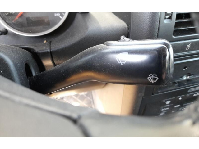 Ручка стеклоочистителей Audi A2 - года 8L0953513G