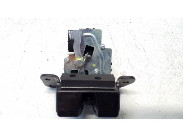 Zámek zadních dveří 812302S000 Hyundai ix35 2013