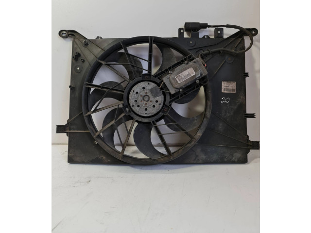 Вентилятор радиатора     30645148, 0130303947    Volvo V70 