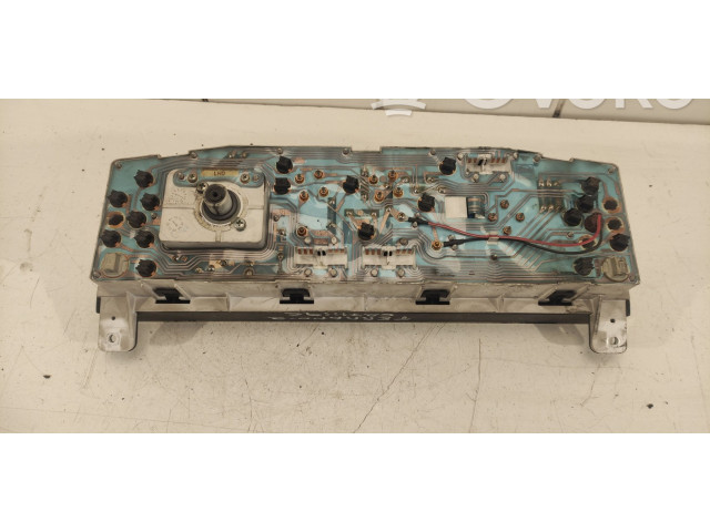 Přístrojová deska Nissan Terrano 1996