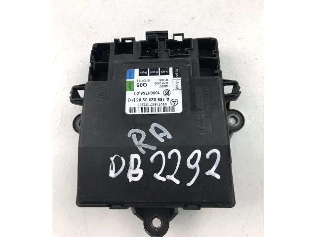 Блок управления A1698203285   Mercedes-Benz A W169