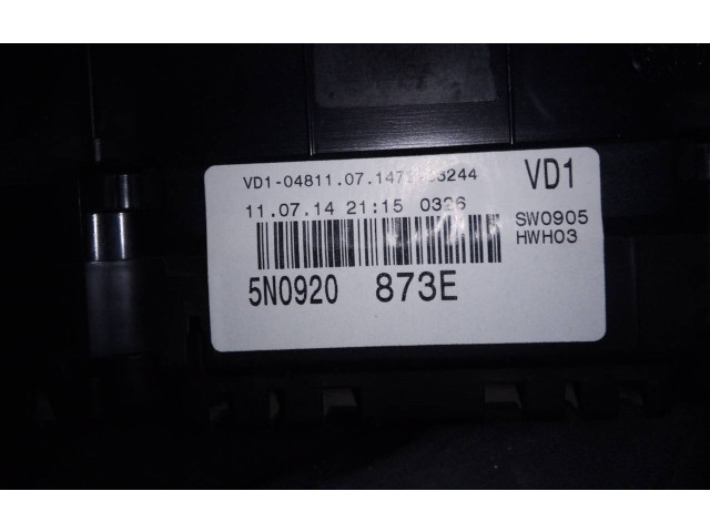 Přístrojová deska Volkswagen Tiguan 2014 5N0920873E, E2-A1-18-2