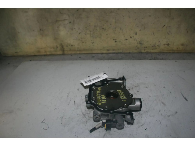 Масляный насос 940B2000 Alfa Romeo Giulietta