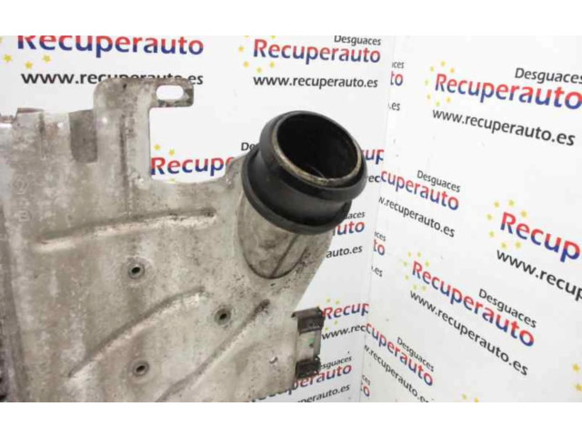 Интеркулер  8200252209   Renault Clio II 