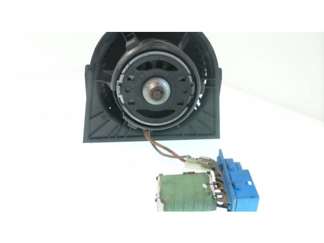 Вентилятор печки 09135937, 2J71030350 Opel Vectra B