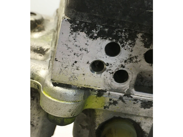 Jednotka ABS 4721047330, 4727047030 Toyota Prius (XW30) 2012