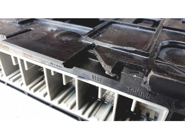 Блок комфорта 13592376   Chevrolet Camaro   