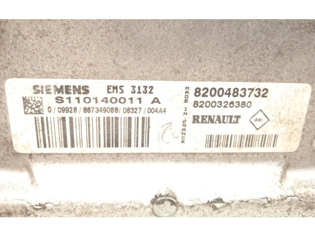 Блок управления двигателя 8200483732, 8200326380   Dacia Logan Pick-Up