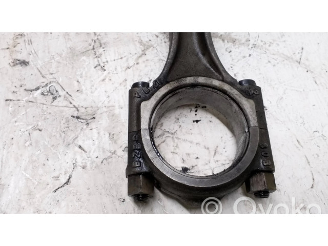 Píst Ford Mondeo MK V pro naftový motor 2.0 FC61977 1361