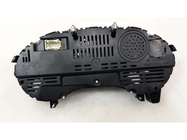 Přístrojová deska Mercedes-Benz GLA W156 2013 A1569005304