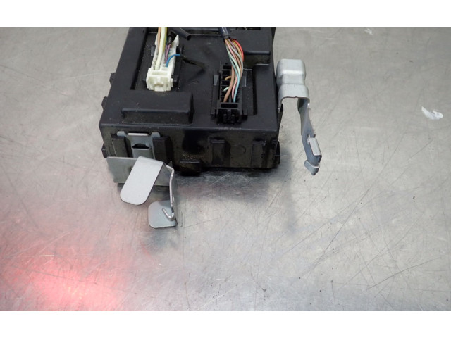 Модуль кузова 284B11MA0A Infiniti M