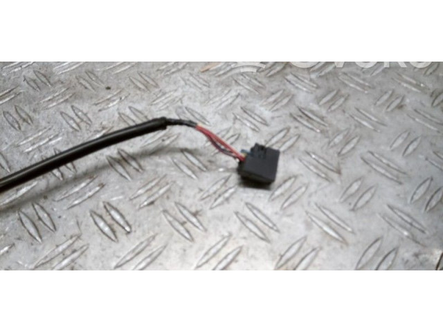 Зеркало (механическое)       Audi A1  2018 -  года   