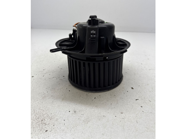 Вентилятор печки 3C0907521B, 3C1820015L Volkswagen Golf Cross