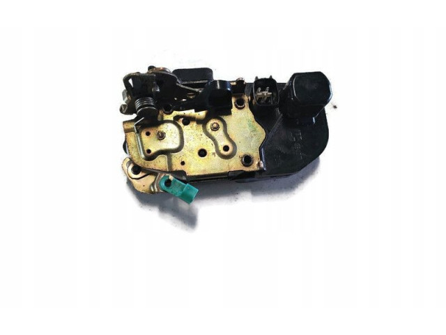 Zámek zadních dveří 345KM Dodge RAM 2004