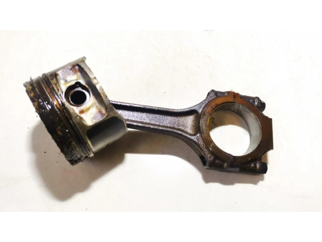  Поршень с шатуном    Alfa Romeo 156 для бензинового двигателя 2.0