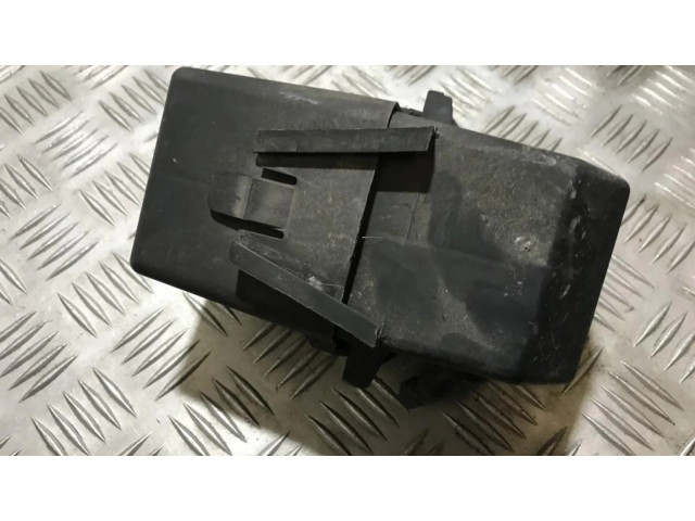 Блок предохранителей 1j0941389b Skoda Octavia Mk1 (1U)