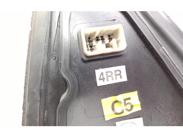 Зеркало электрическое KIA Sorento 2002 - 2009 года