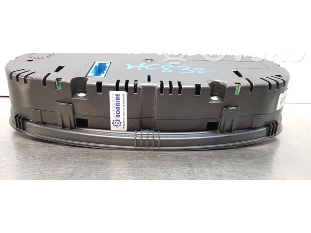 Панель приборов 2K0920875L Volkswagen Caddy