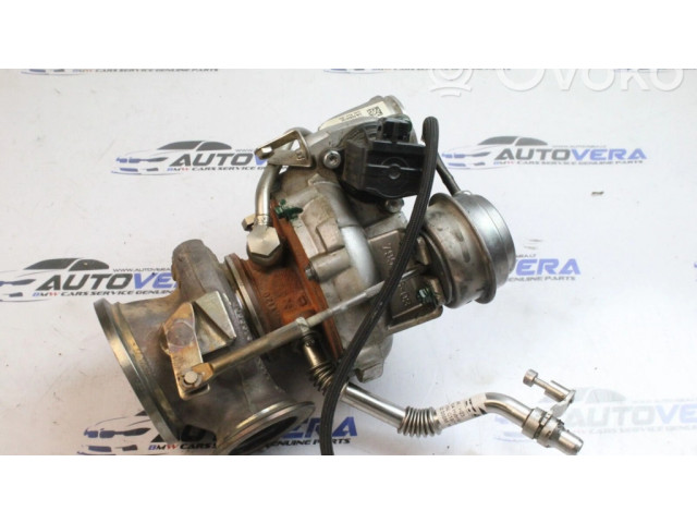 Turbodmychadlo Турбина 7576985 BMW 7 F01 F02 F03 F04 4.4 N63