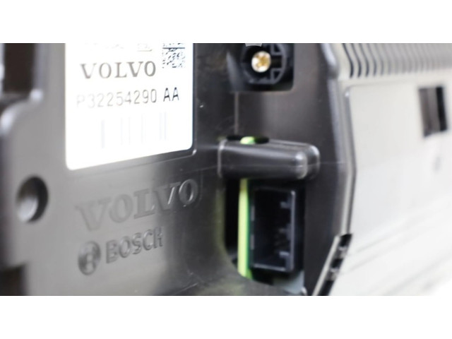 Přístrojová deska Volvo V60 2019