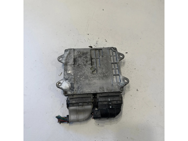 Блок управления двигателя 1860A955, 1860095500 Mitsubishi Colt