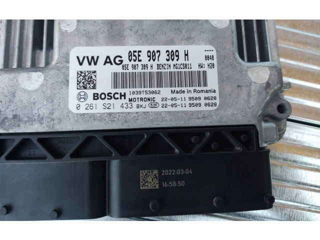 Блок управления двигателя 05E907309H   Volkswagen Touran III