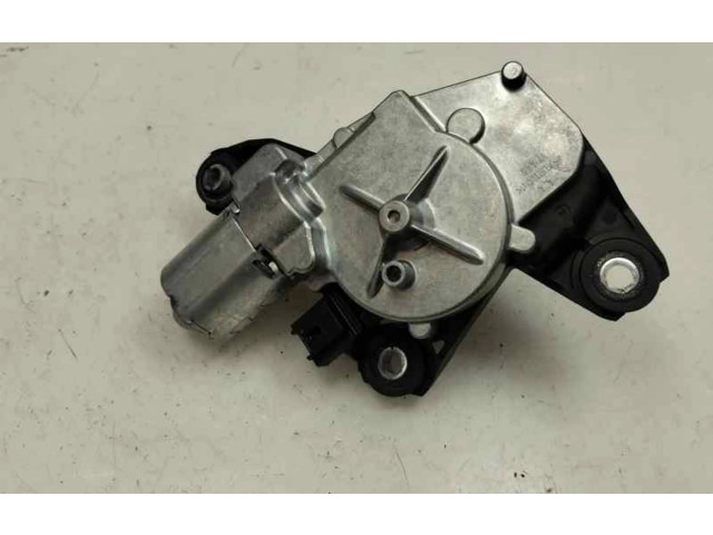 Píst Nissan Micra C+C H4D B450