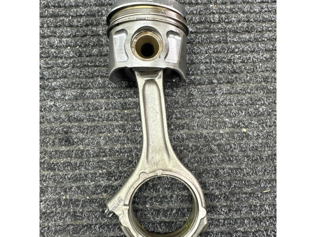 Поршень с шатуном Jeep Grand Cherokee